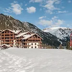 ريزيدنس بيير آند فاكانسيز بريميوم ليس تيراسيز دو هيليوس 5*