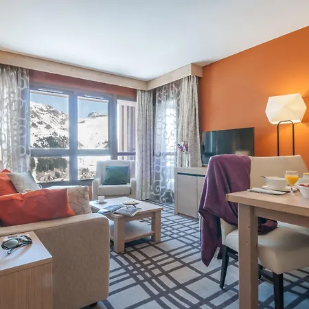 ريزيدنس بيير آند فاكانسيز بريميوم ليس تيراسيز دو هيليوس